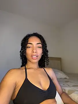 nicoleebony1のライブXXXチャット