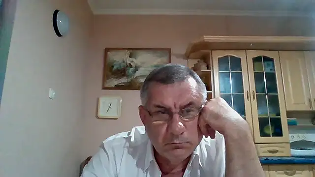 Show modela machomale3 na web-kameri