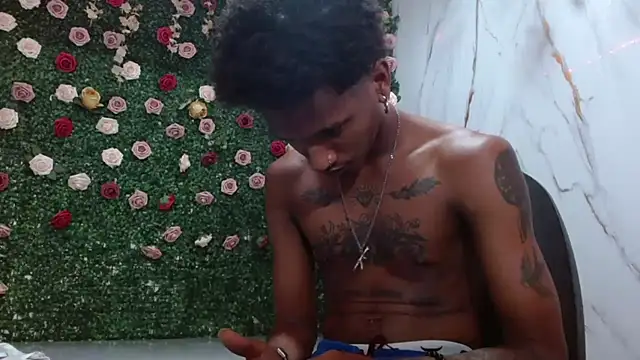 Chat XXX ao vivo de ManSant