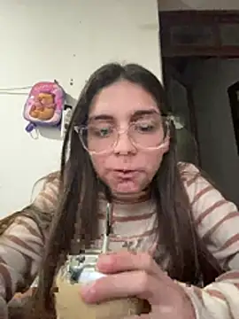 Venus-08's Live XXX Chat