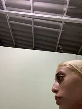 Chat XXX ao vivo de loirinhaaa