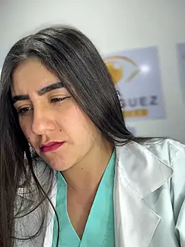 دردشة CAROLINE__07 الجنسية المباشرة