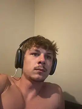 Lucas328706 Webcam show