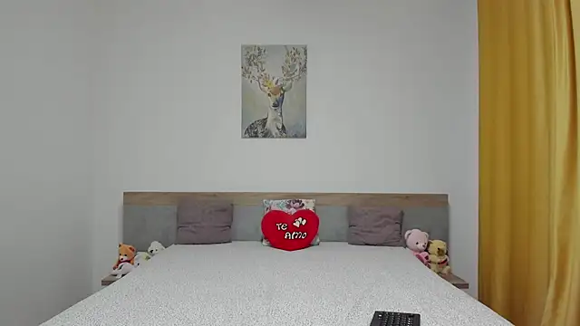 BlissAria Chat XXX live
