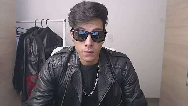 Chat +18 de chomelo6 ao vivo