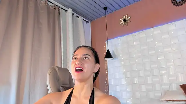 Maya369 Live XXX-Chat