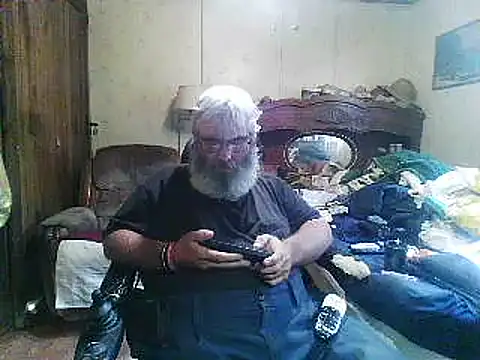 Chat XXX en directo de hearseguy77