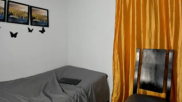 Vlad__night live XXX chat