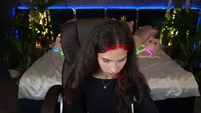 Chatroom XXX en direct de BabyFlowerr