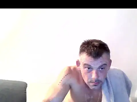 Cambitchboy's Live XXX Chat