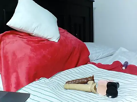 Kimberlysquit XXX чат на живо