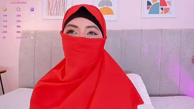 Онлайн чат XXX fatiima_
