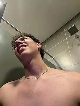 yoursexyjose Chat XXX in diretta