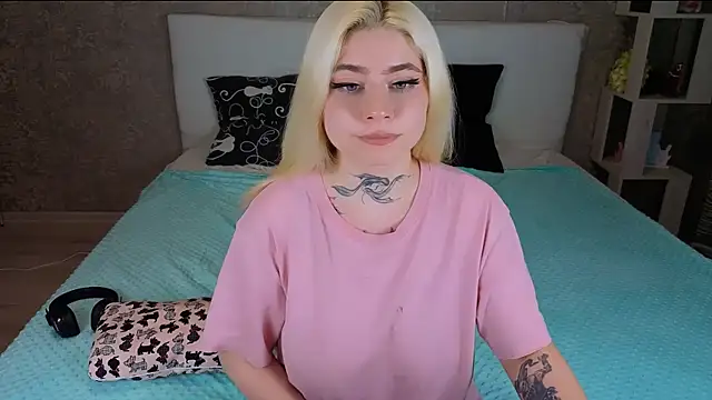 NikaRocks: απευθείας συνομιλία ΧΧΧ