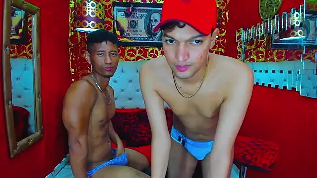 แชท XXX สดของ PEINBOYS