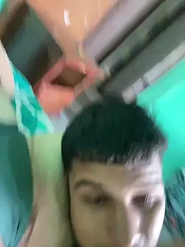 Deepthroat18yo Webcam-Show