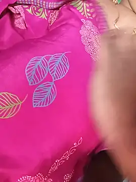 ChitChatCouple 라이브 XXX 채팅