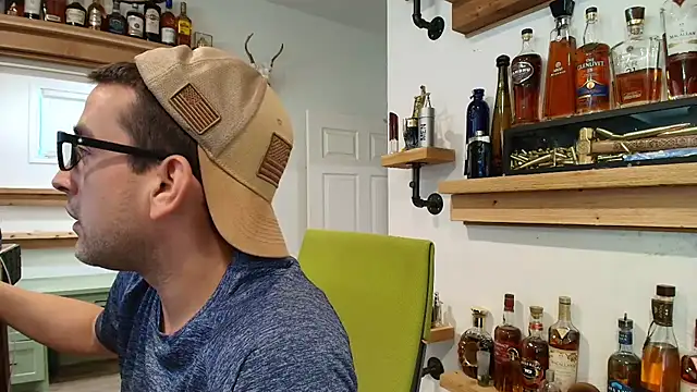 Chat +18 de HoT_sHoT_357 ao vivo