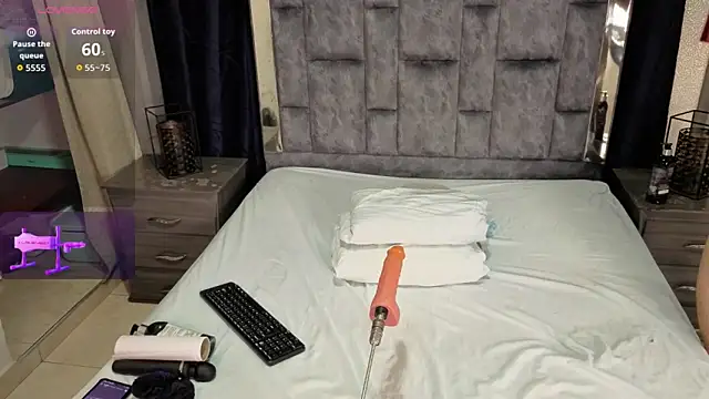LeoMonnroe's Live XXX Chat