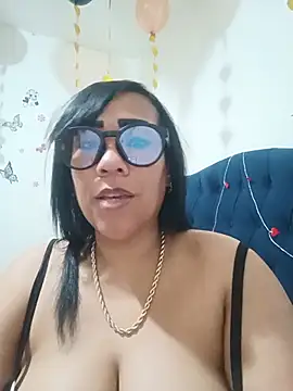 OliviaWilliamm live XXX chat