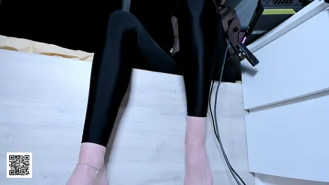 _Misha_Addams_ Adlı Modelin Canlı XXX Sohbeti