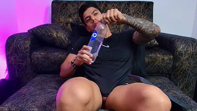 Czat XXX na żywo – BrayaanFit