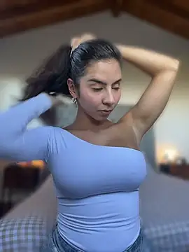 RouseColins XXX чат на живо