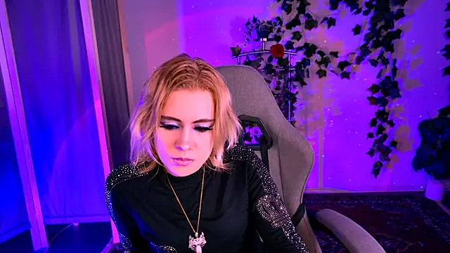 Kumiho_7777 Adlı Modelin Canlı XXX Sohbeti