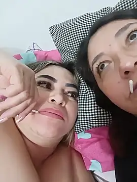 Chat XXX ao vivo de candy69-