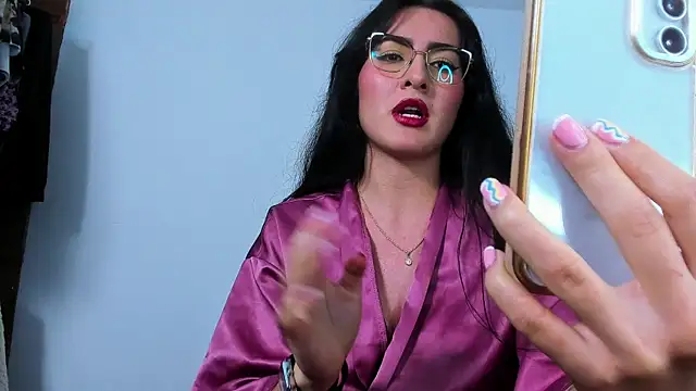 Živý XXX chat 77Neferkitty77