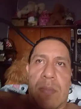 Juanitojugueton – webcam-show