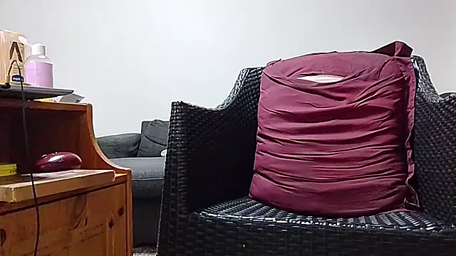Tyyson03 Adlı Modelin Canlı XXX Sohbeti