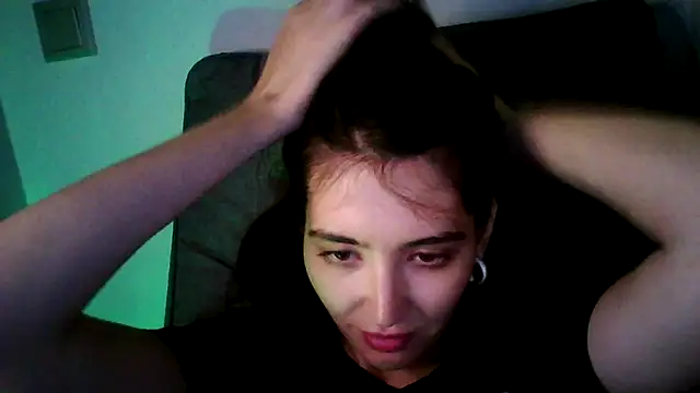Luneyaa's Live XXX Chat
