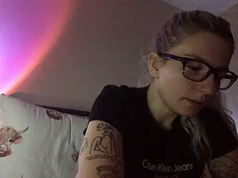 XXX chat uživo modela xxamyleighxx