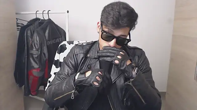 chomelo6 Live XXX Chat