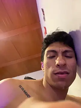 Pertunjukan Kamera Web ApoloCruz