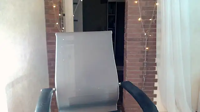 Živý XXX chat ms_kelarini