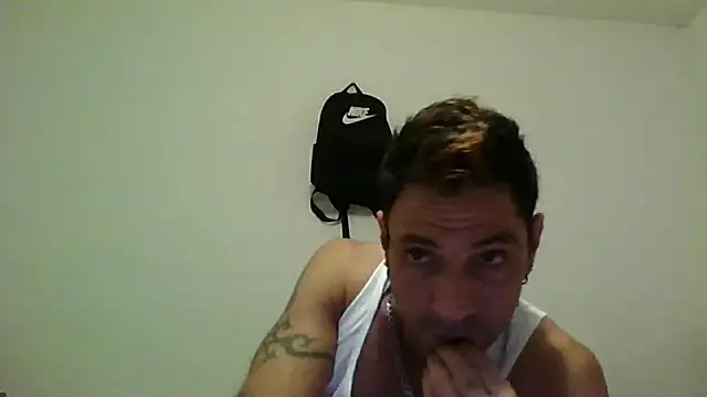 XXX chat uživo modela yoahotpetrafiery