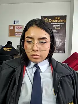 دردشة Angela__05 الجنسية المباشرة