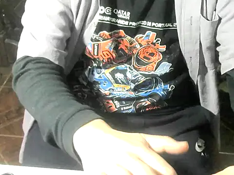 XXX chat uživo modela OreCam