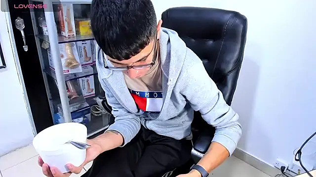 Alexx_bigcockk Webcam-Show