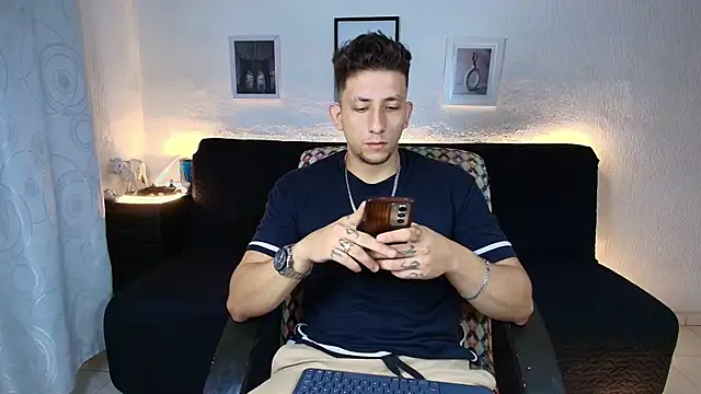 SR_EMILIOCUM Webcam-Show