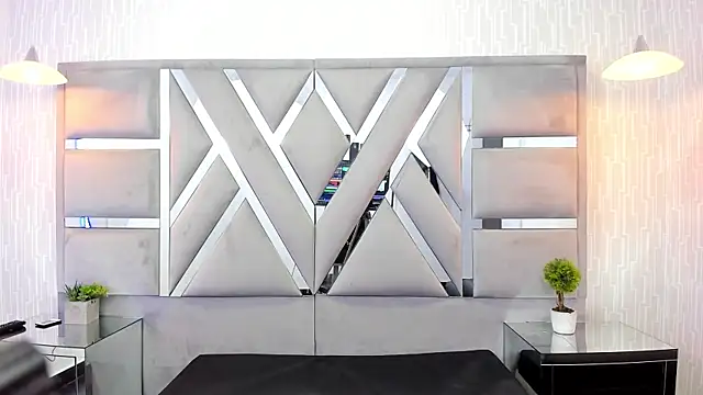 MikeHunteer Chat XXX in diretta