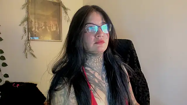 XXX chat uživo modela Unatatuada