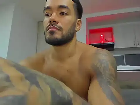 Alexander_Martines 在線直播表演