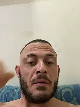Mpeimpi Live XXX-chat