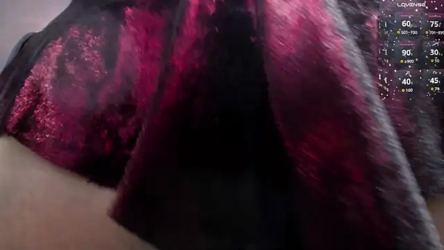 Eyes_DuqueのライブXXXチャット