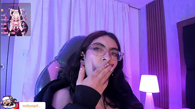 دردشة Molly_A الجنسية المباشرة