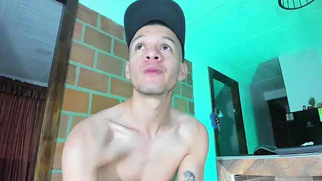 Czat XXX na żywo – Sebastie_