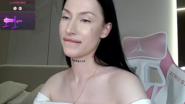 Czat XXX na żywo – JenniferQueen11